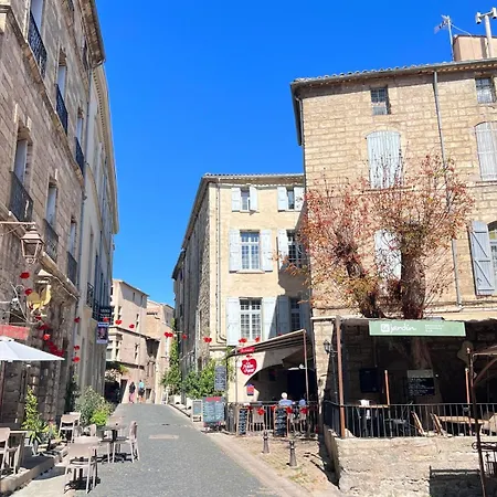 Daire Centre Historique - Plages A 20 Mn - Climatisation *